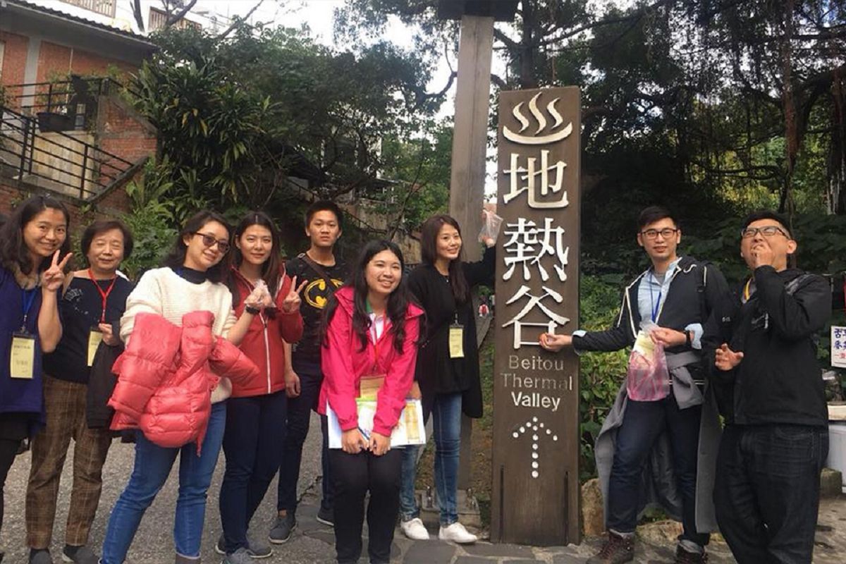 年度活動－尾牙餐會與員工旅遊