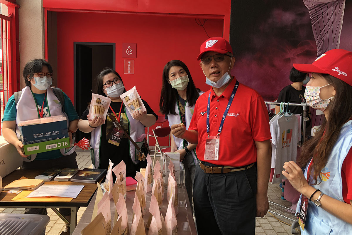 【活動】頂新和德文教基金會「愛的GOOD力」公益市集擺攤側記
